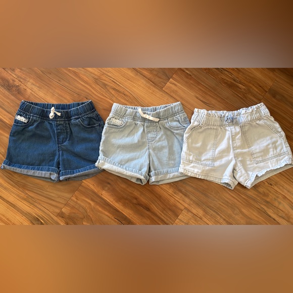 Carter’s & Osh Kosh Toddler Girl’s Jean Shorts - Picture 1 of 7